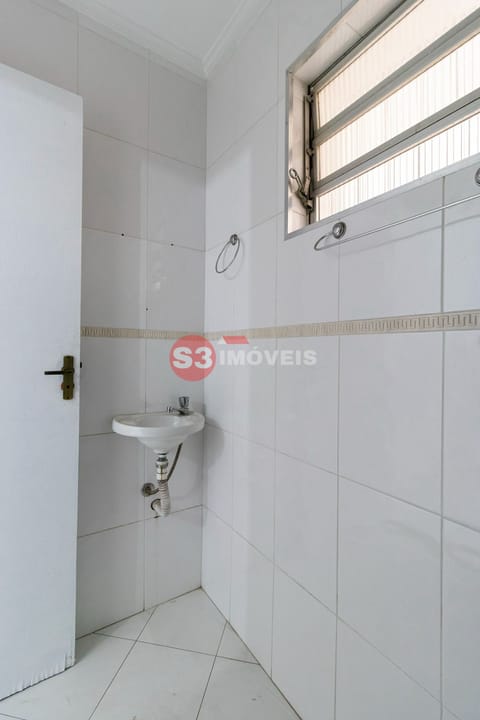 Casa à venda com 3 quartos, 240m² - Foto 18