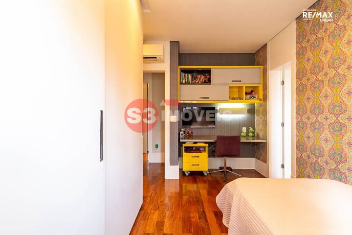 Apartamento à venda com 3 quartos, 178m² - Foto 35