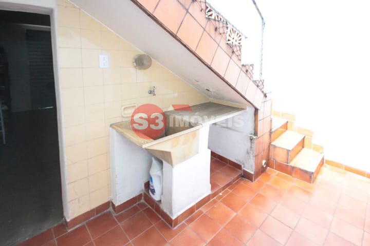 Casa à venda com 2 quartos, 160m² - Foto 12