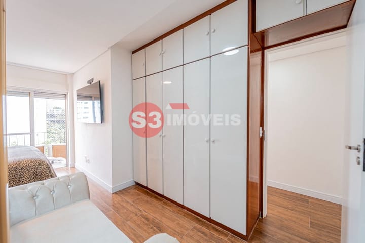 Apartamento à venda com 4 quartos, 146m² - Foto 18