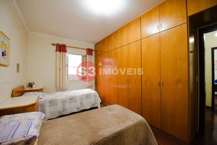 Casa à venda com 5 quartos, 310m² - Foto 19