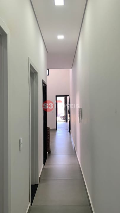 Casa à venda com 2 quartos, 70m² - Foto 8