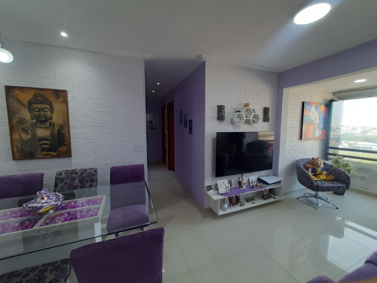 Apartamento à venda com 2 quartos, 71m² - Foto 4