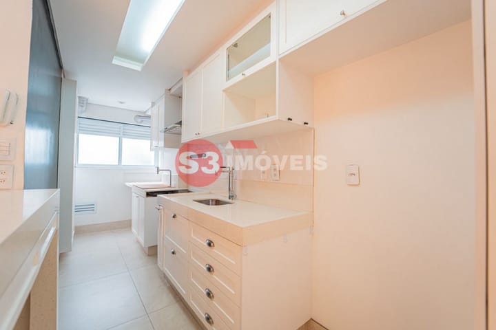 Apartamento à venda com 2 quartos, 64m² - Foto 26