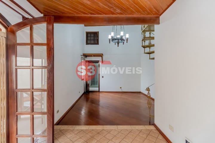 Casa à venda com 5 quartos, 425m² - Foto 17