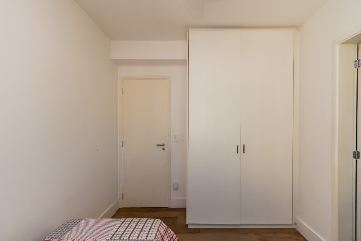 Apartamento à venda com 3 quartos, 158m² - Foto 16