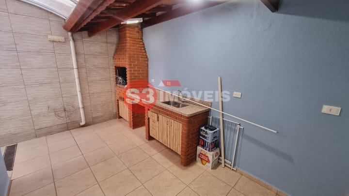 Casa à venda com 3 quartos, 180m² - Foto 24