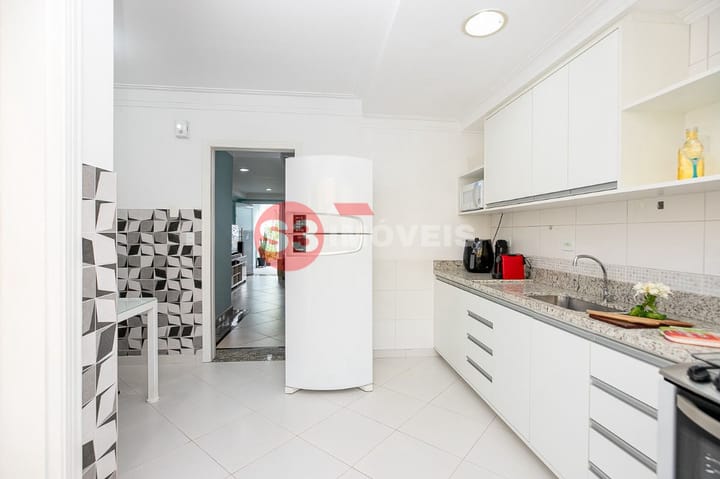 Casa à venda com 3 quartos, 158m² - Foto 16