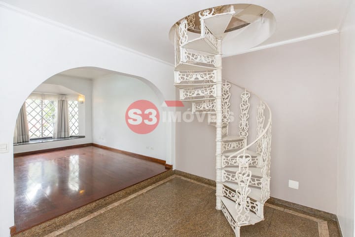 Casa à venda com 4 quartos, 230m² - Foto 12