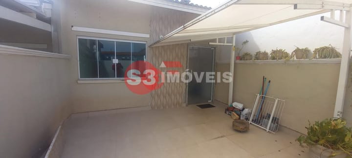 Casa à venda com 3 quartos, 80m² - Foto 1