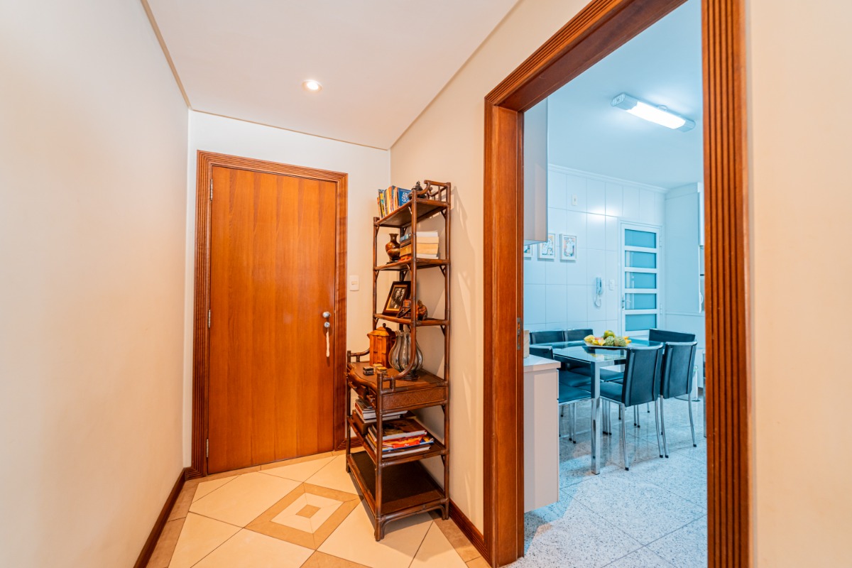 Apartamento à venda com 4 quartos, 123m² - Foto 24