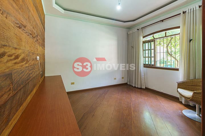 Casa à venda com 4 quartos, 560m² - Foto 70