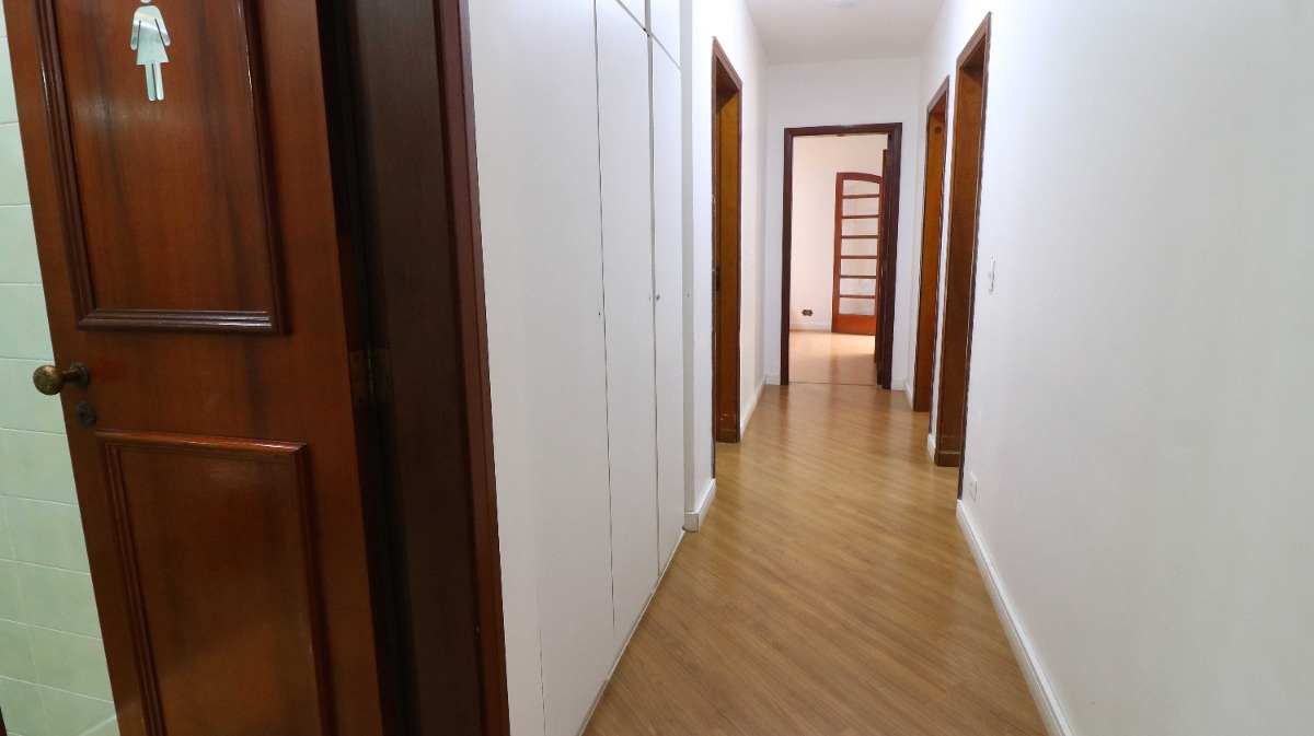 Casa à venda com 5 quartos, 460m² - Foto 31