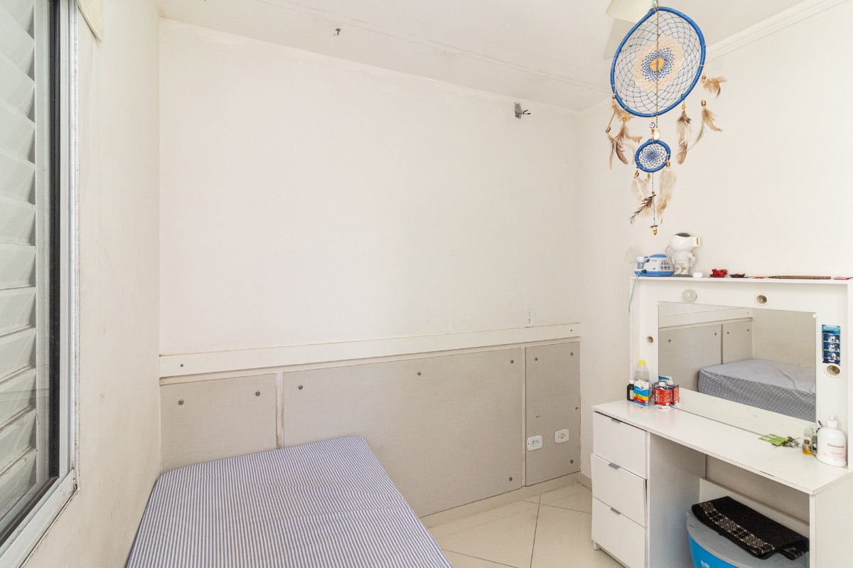 Apartamento à venda com 2 quartos, 48m² - Foto 15