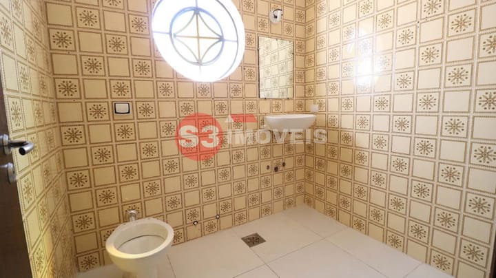 Casa à venda com 4 quartos, 336m² - Foto 16