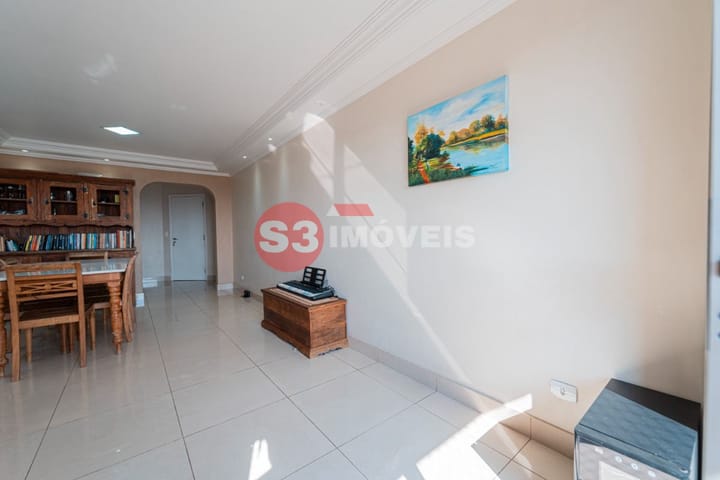 Apartamento à venda com 2 quartos, 70m² - Foto 7