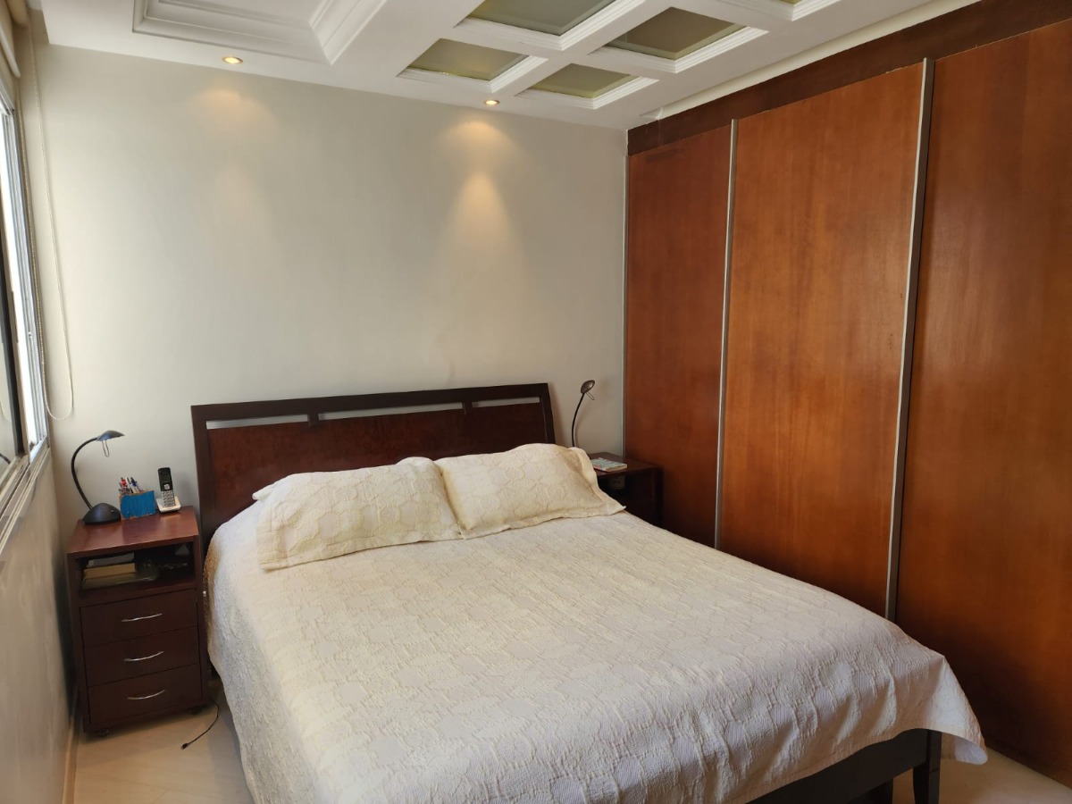 Apartamento à venda com 3 quartos, 131m² - Foto 12