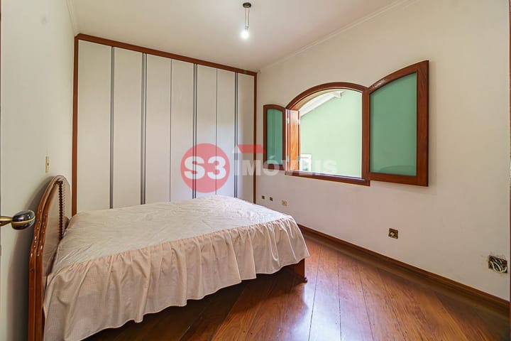 Casa à venda com 4 quartos, 560m² - Foto 7