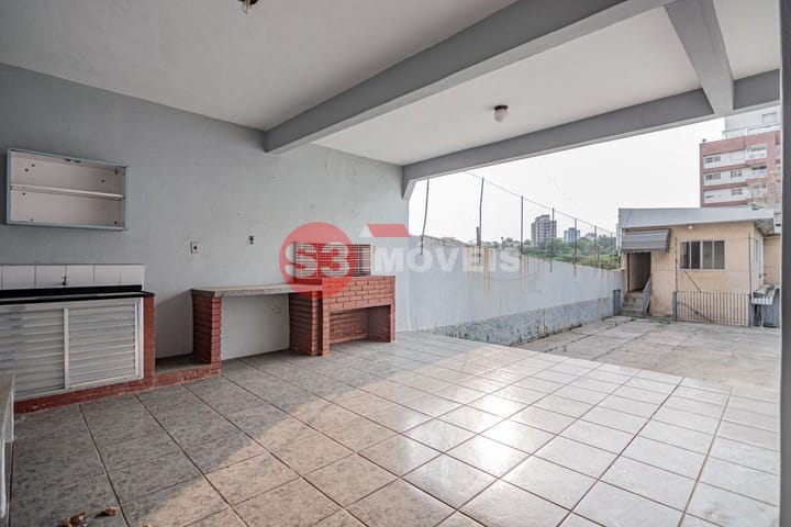 Casa à venda com 4 quartos, 200m² - Foto 54