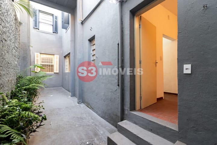 Casa à venda com 3 quartos, 135m² - Foto 11