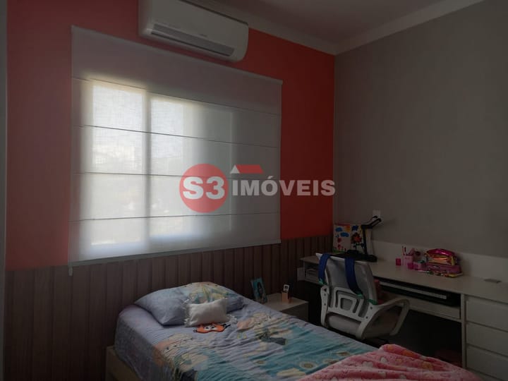 Casa de Condomínio à venda com 4 quartos, 400m² - Foto 49