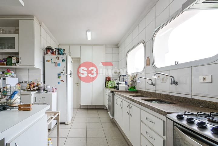 Apartamento à venda com 2 quartos, 158m² - Foto 23