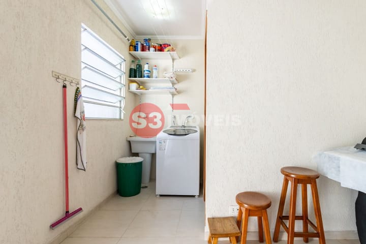 Casa à venda com 3 quartos, 180m² - Foto 26