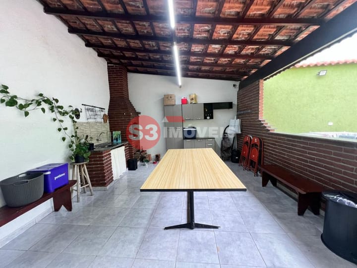 Casa à venda com 2 quartos, 168m² - Foto 16