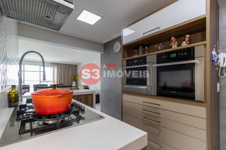 Apartamento à venda com 3 quartos, 109m² - Foto 19