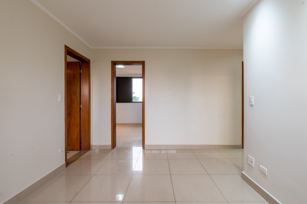 Apartamento à venda com 4 quartos, 220m² - Foto 17