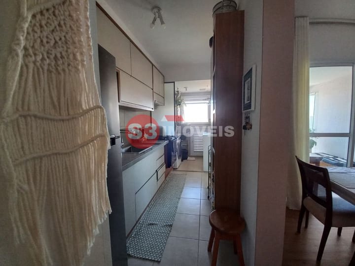 Apartamento à venda com 2 quartos, 76m² - Foto 51