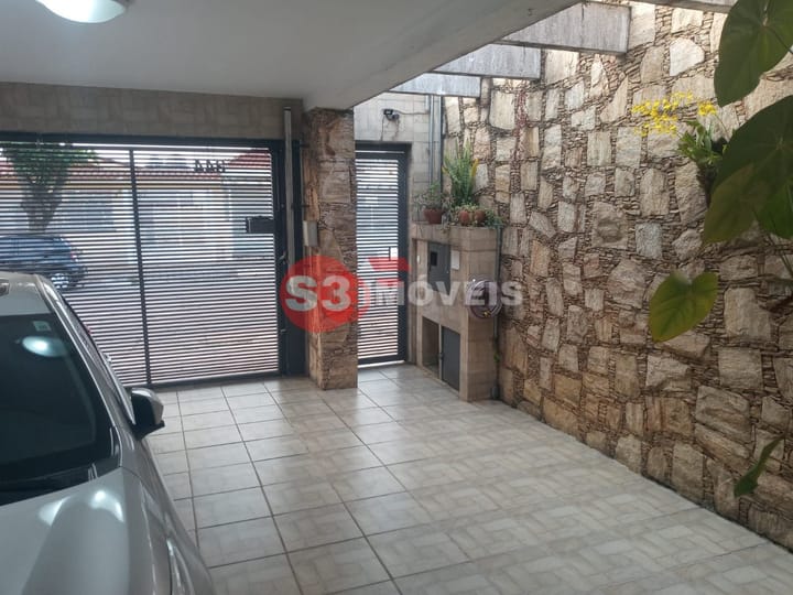 Casa à venda com 3 quartos, 240m² - Foto 4