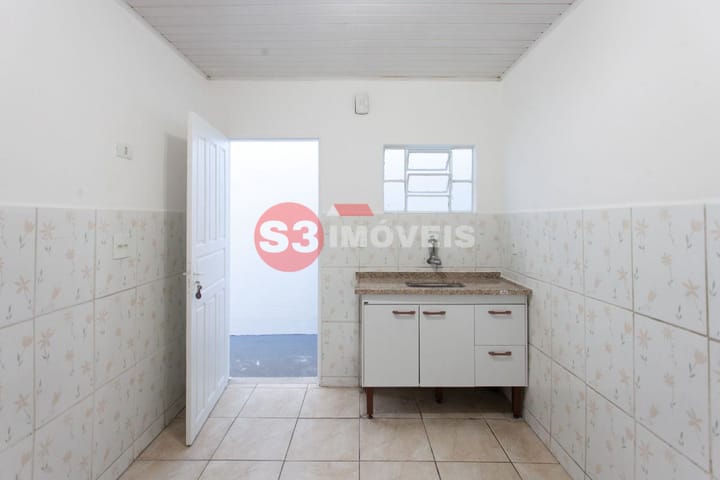 Casa à venda com 2 quartos, 80m² - Foto 32