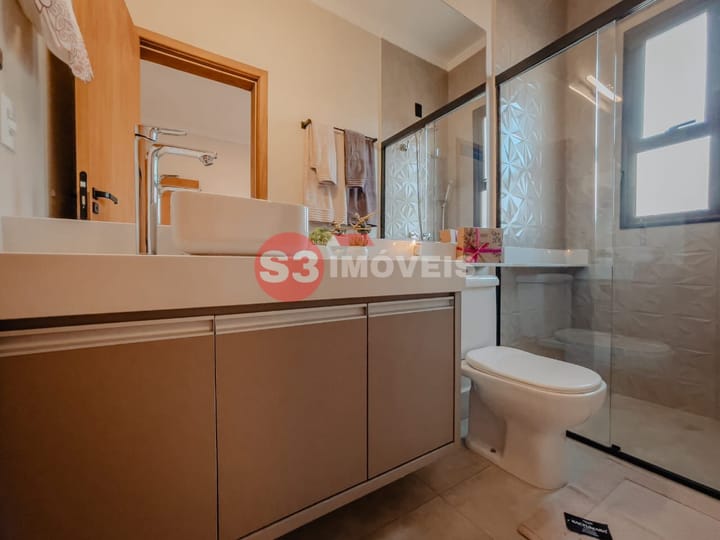 Casa de Condomínio à venda com 3 quartos, 204m² - Foto 18