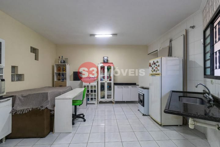 Casa à venda com 3 quartos, 184m² - Foto 18