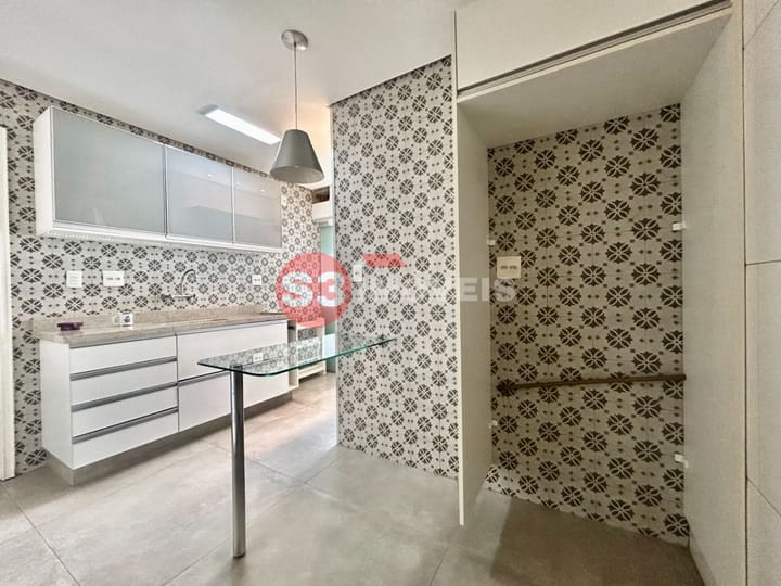 Apartamento à venda com 2 quartos, 110m² - Foto 8