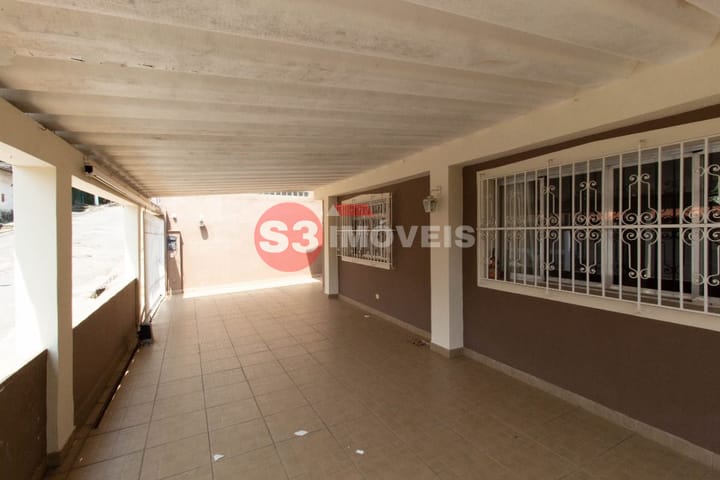 Casa à venda com 5 quartos, 270m² - Foto 29