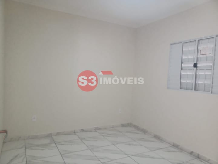 Casa à venda com 2 quartos, 50m² - Foto 5