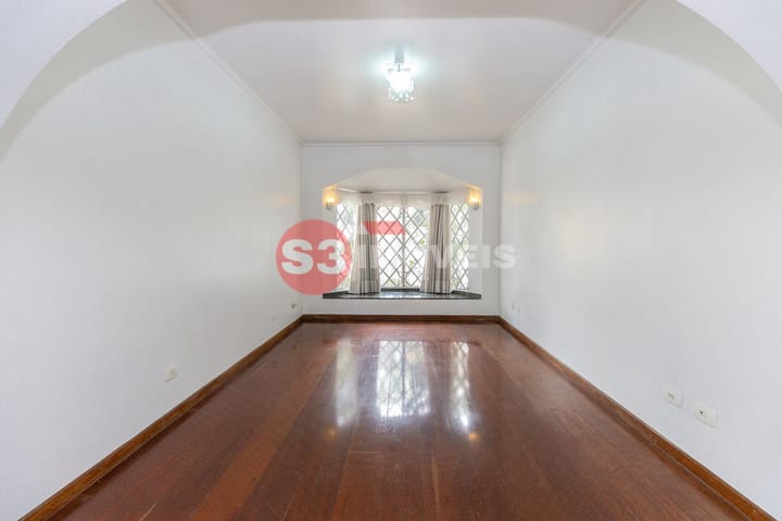 Casa à venda com 4 quartos, 230m² - Foto 9