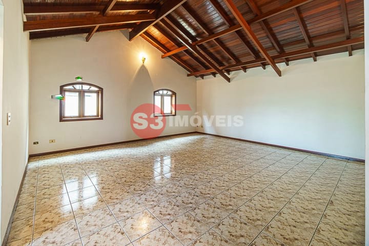 Casa à venda com 4 quartos, 560m² - Foto 112