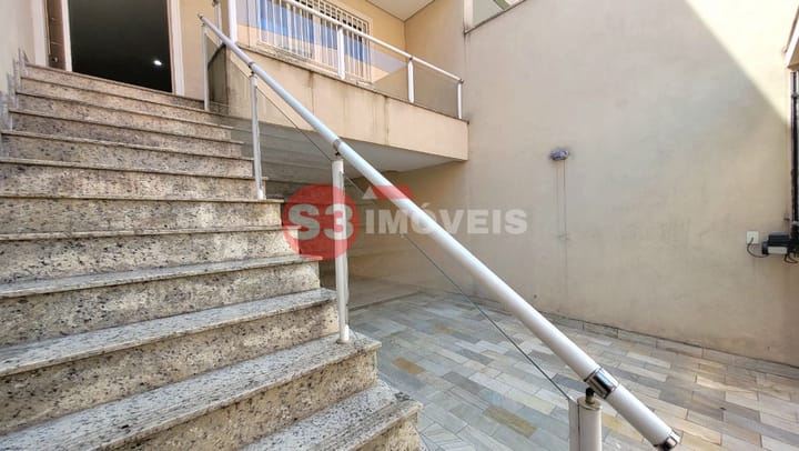 Casa à venda com 3 quartos, 245m² - Foto 17