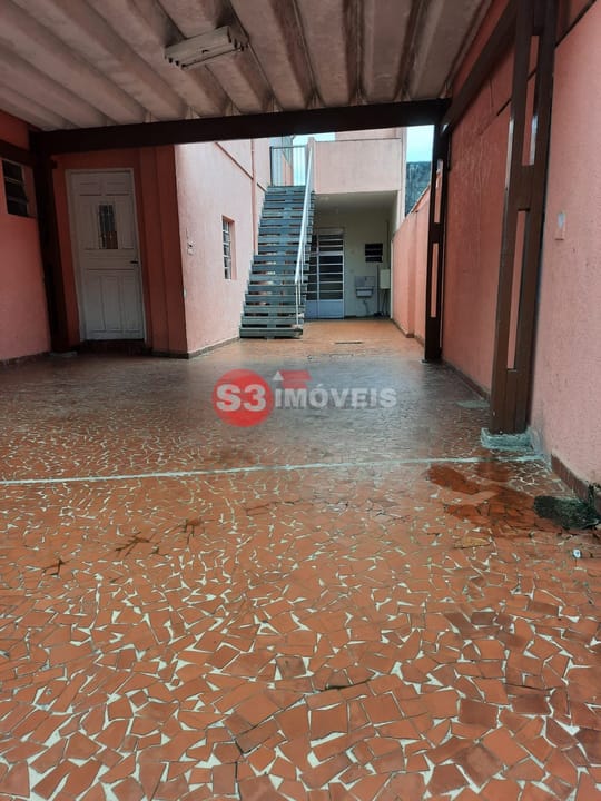 Casa à venda com 5 quartos, 200m² - Foto 29