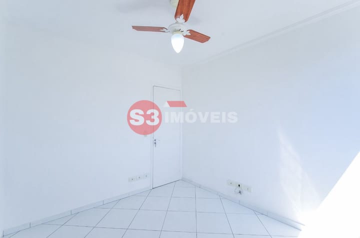 Apartamento à venda com 2 quartos, 60m² - Foto 19