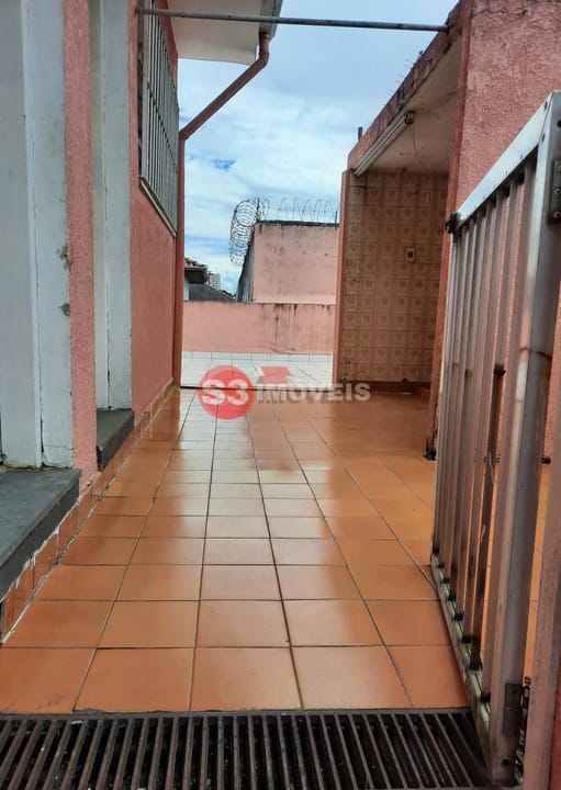 Casa à venda com 5 quartos, 200m² - Foto 23