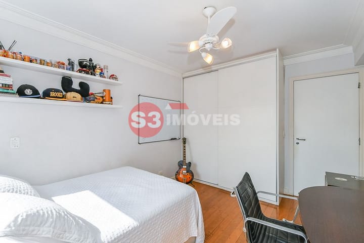 Apartamento à venda com 3 quartos, 247m² - Foto 28