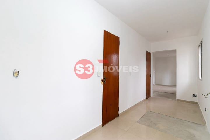 Casa à venda com 3 quartos, 240m² - Foto 11