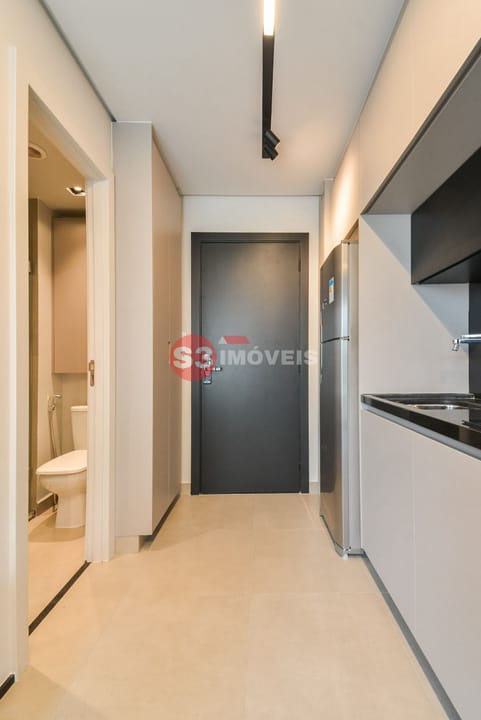 Apartamento à venda com 1 quarto, 18m² - Foto 15