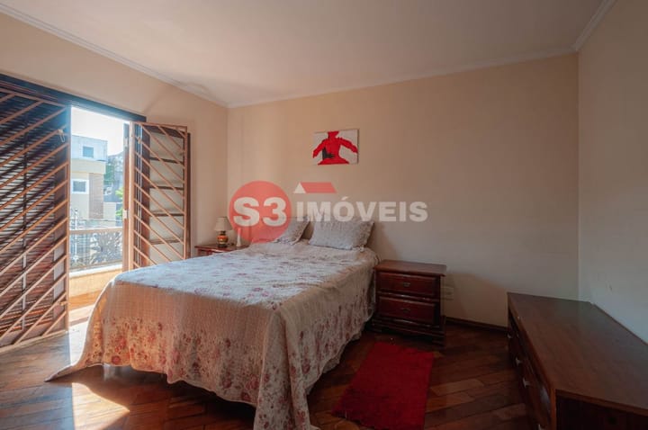 Casa à venda com 4 quartos, 280m² - Foto 23