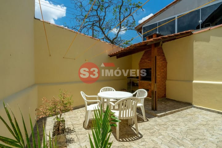 Casa à venda com 3 quartos, 173m² - Foto 15