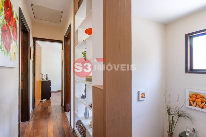 Casa à venda com 4 quartos, 240m² - Foto 32